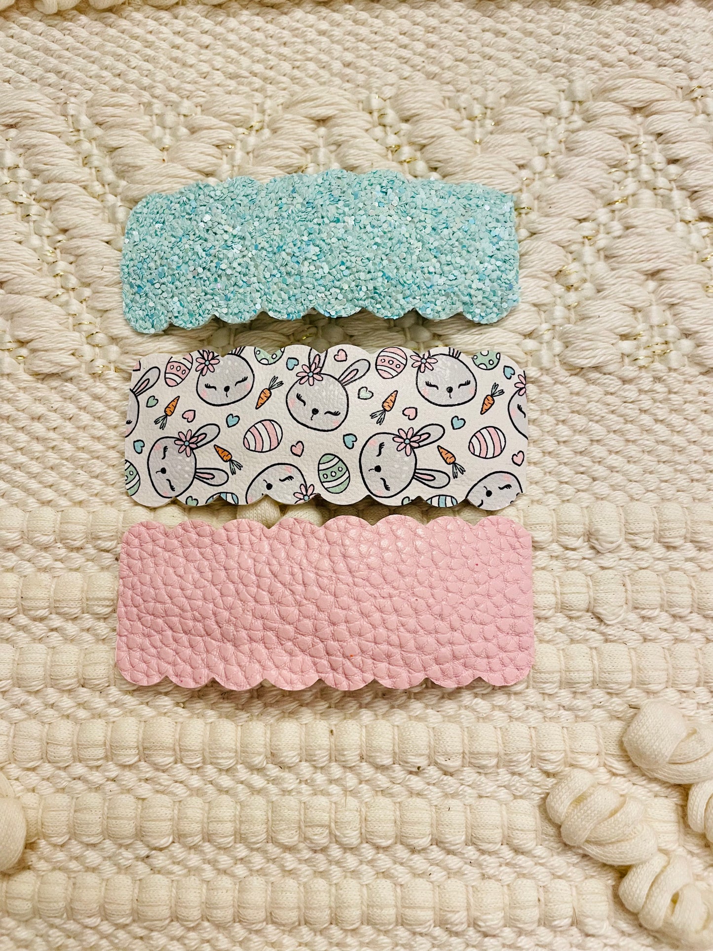 Set of 3 Pastel Bunny 3" Snap Clip